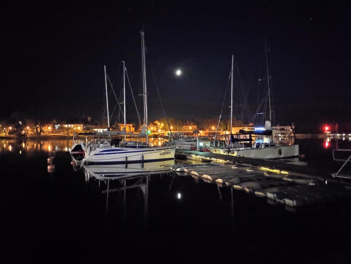 River View - Widok Na Wode, Parking W Hali, Winda, 3Pok I 5 Lozek, Klima, Netflix I Max, Centrum Ilawa Exterior photo