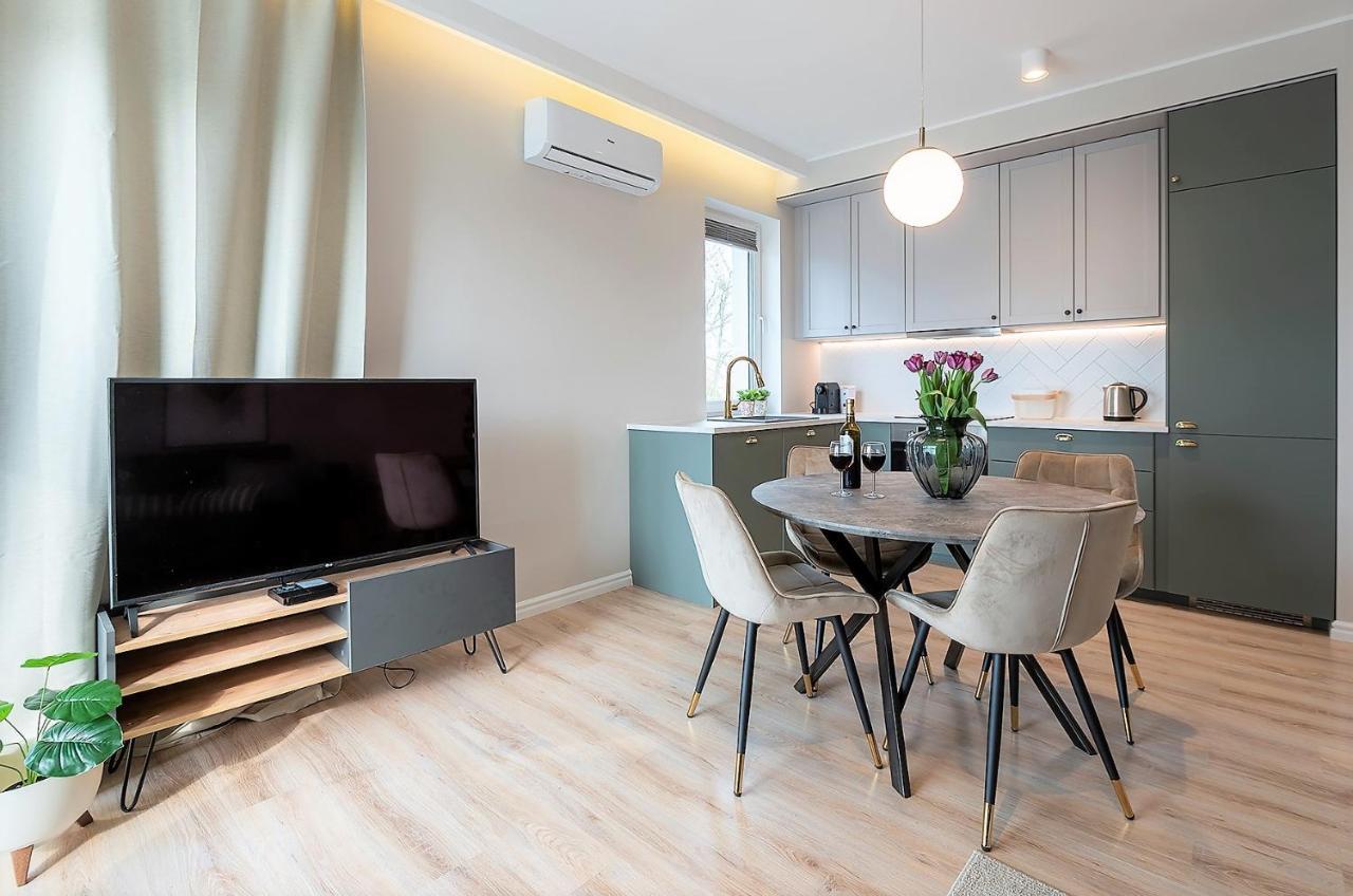 River View - Widok Na Wode, Parking W Hali, Winda, 3Pok I 5 Lozek, Klima, Netflix I Max, Centrum Ilawa Exterior photo
